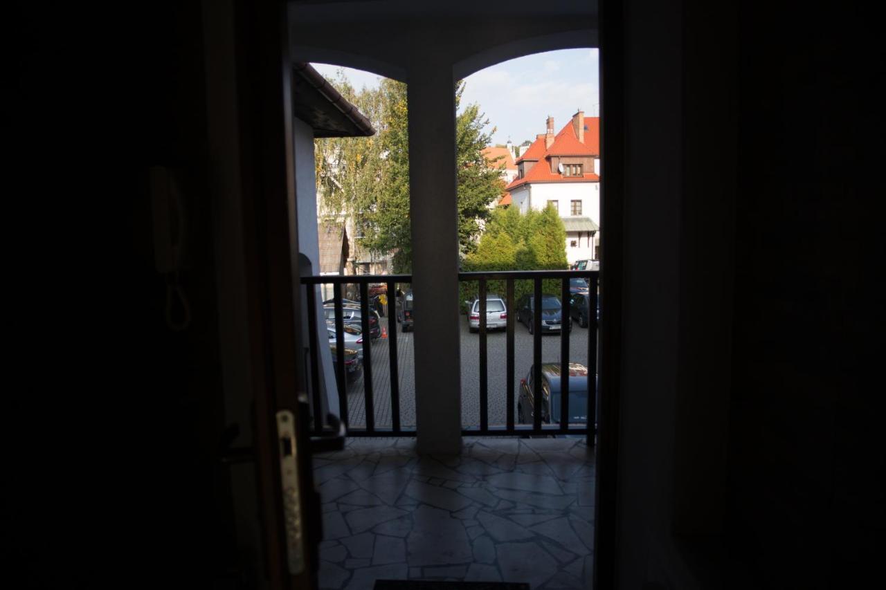 Apartament Kameralny カジミエシュ・ドルニ エクステリア 写真